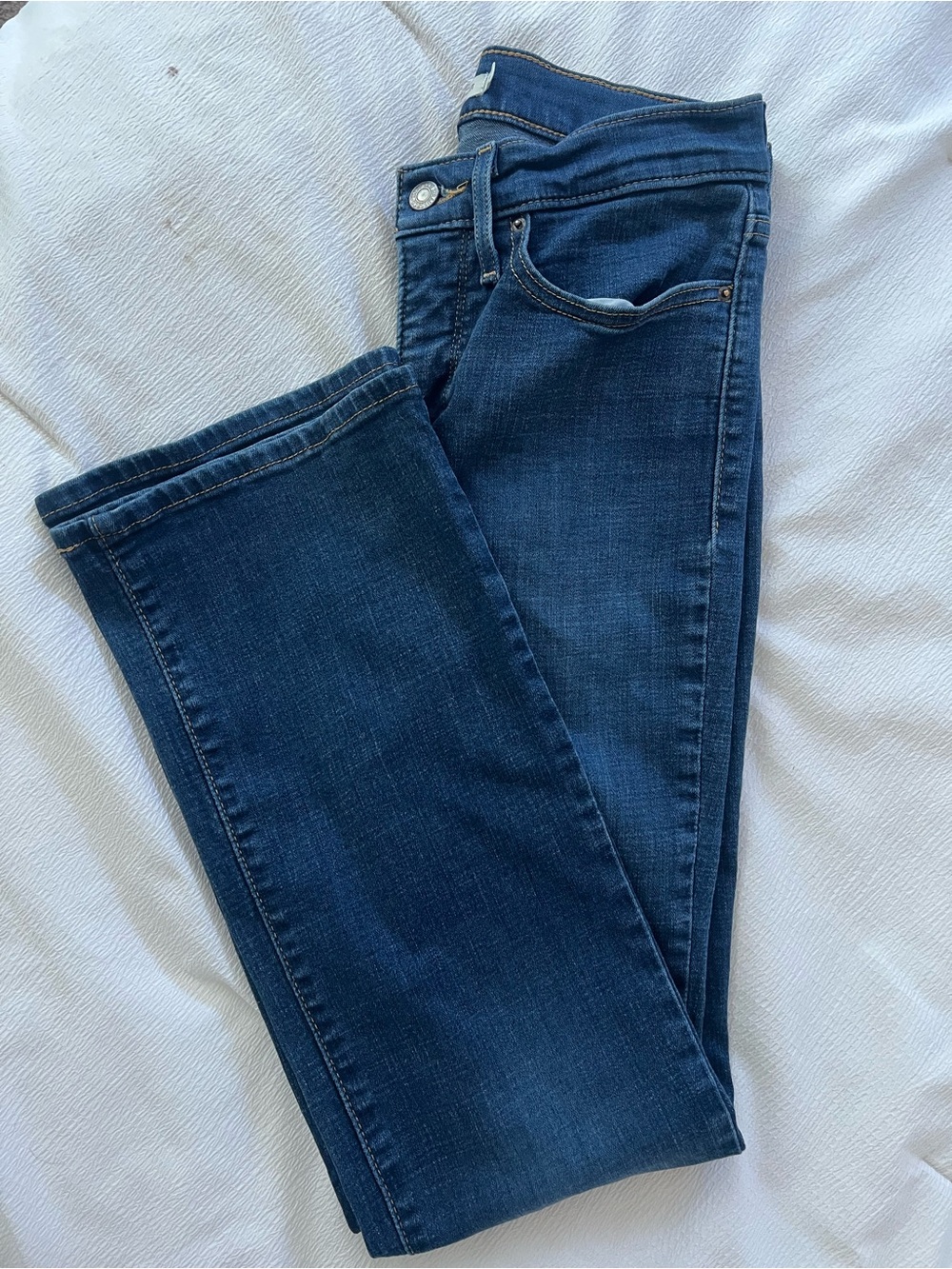 Levi's Women's Dark Blue Straight Leg Jeans